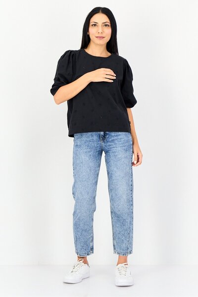 Levi's Women Round Neck Short Sleeve Textured Shirt, Black