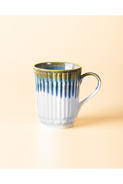 Madame Coco Bien Mug