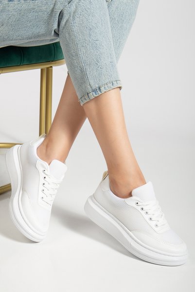 Erceka Mirrored Lace-Up Women's Sports Shoes Sneaker Suitable for Daily Use Black-White and Mesh