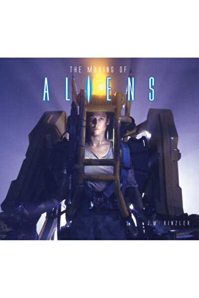 Titan Books Crearea extratereștrilor