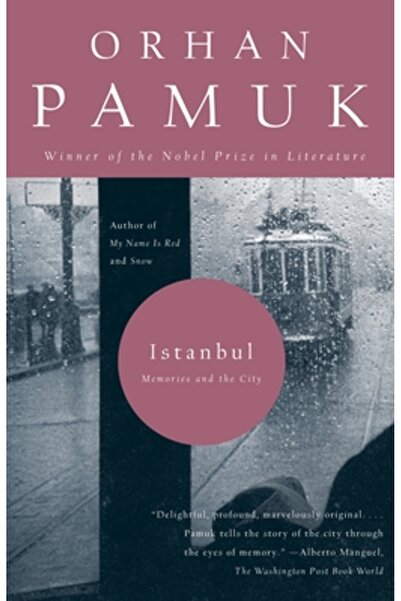 Vintage Books USA Istanbul: Memories and the City