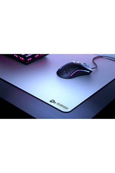 Glorious XXL Extended Mouse Pad - 18 in × 36 in, White (Rubber)