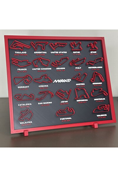MotoGarage 3D 2025 MotoGP Haritaları Masaüstü Ayaklıklı Tablo – Beyaz 25x25 cm