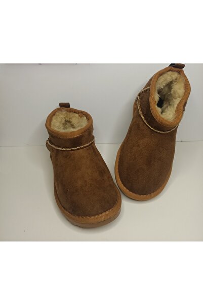 Huzurlu Adımlar Taba Rengi Çocuk Bot