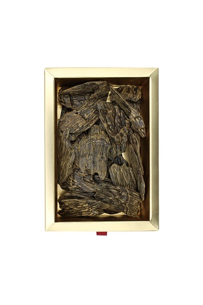 Generic العود الازرق اشتر وقييتين واحصل على الثالثة مجانا