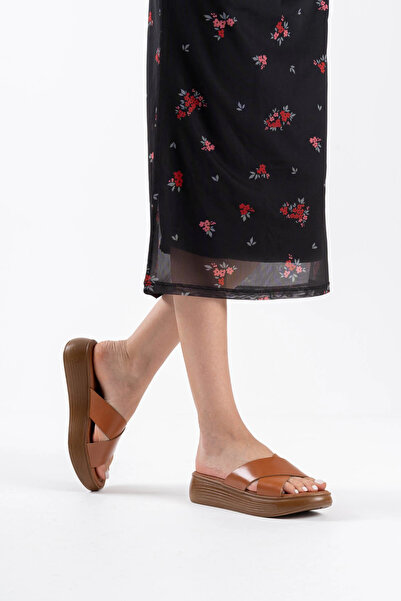 shoe for me شبشب من الجلد الطبيعي باللون البني TR31MY53E