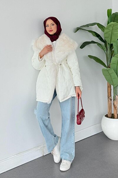 Şulemoda Giyim Φουλάρια με γούνα, φουσκωτό παλτό λευκό