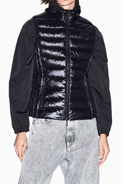 Armani Exchange Women's Slim Fit Quilted Puffer Vest - Black