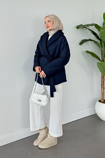 Şulemoda Giyim Φουσκωτό παλτό με ίσια ζώνη σε μπλε ναυτικό