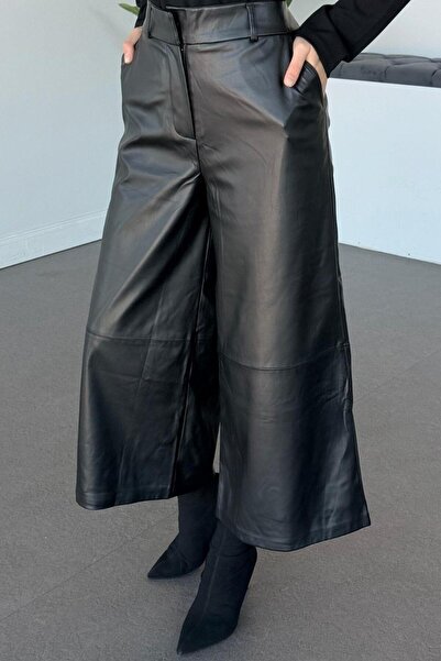 Şulemoda Giyim Pantaloni din piele cu picioare largi Iglo, negri