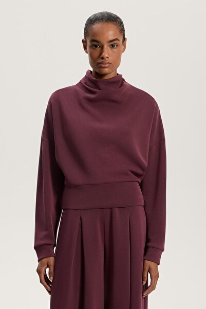 Oysho Yumuşak dokunuşlu modal kumaşlı balıkçı yaka sweatshirt