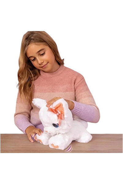 Sunman CLUB PETZ 907737 PELÜŞ SEVİMLİ KEDİCİK BELLA FONKSİYONLU HAREKETLİ SESLİ 18M+