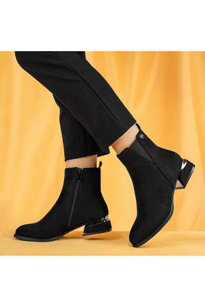 BMoD Ghete de damă din piele întoarsă neagră cu toc gros și inserție din mate...