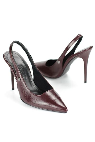 Gökhan Talay حذاء نسائي من زيرينا بوردو بكعب رفيع (11 سم) مصنوع من الجلد اللامع ونعل مرن ناعم غير قابل للانزلاق
