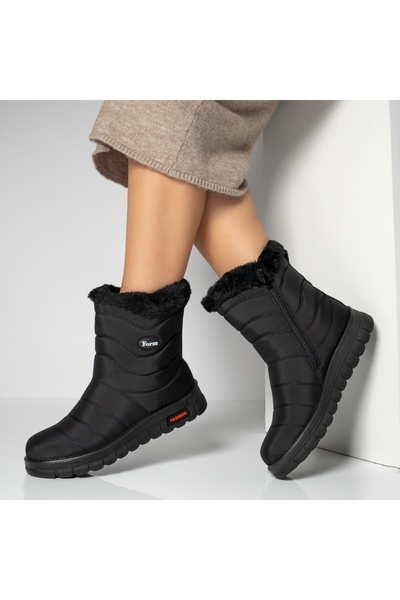 BMoD Women's black quilted fabric boots with a zipper MOD10463