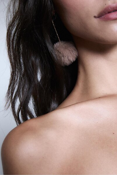 Stradivarius Chain earrings with faux fur pompom