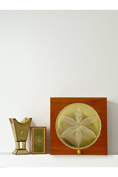 Bond Luxury oak box with a royal handcrafted tamarisk wood chimney