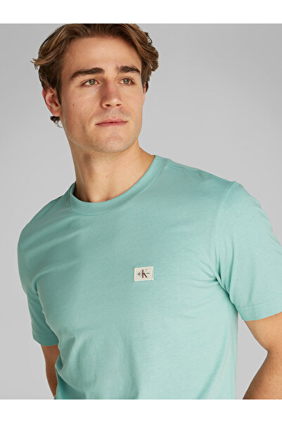 Calvin Klein Men Fresh Mint Cotton Badge Regular Crew Neck T-Shirt