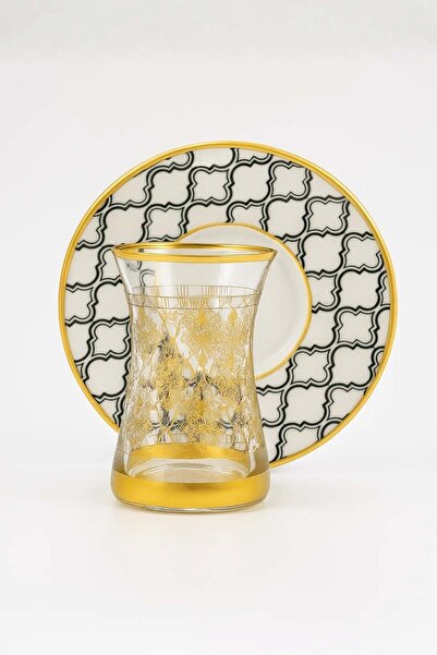 Jenisa 12 Piece Gold Gilt Patterned Tea Cup and Patterned Saucer Set