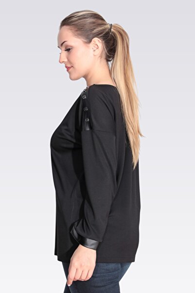 TOLGA SARAÇOĞLU 11089 Black Synthetic Leather Detail Comfortable Cut Knitted Blouse
