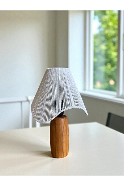 KorFam HASIR EL YAPIMI BOHEM ASİMETRİK ŞEKİLLİ AHŞAP AYAKLI RUSTİK ABAJUR