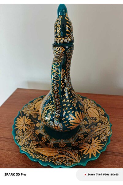 sema çini el yapımı 25 cm altınyaldız çini narin vazo