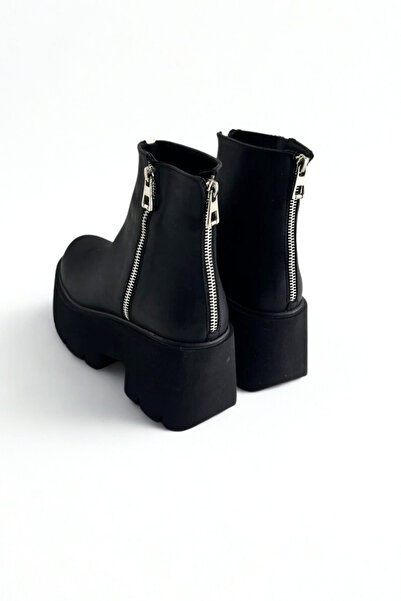 inizio Black Thick Sole Women's Boots P9018