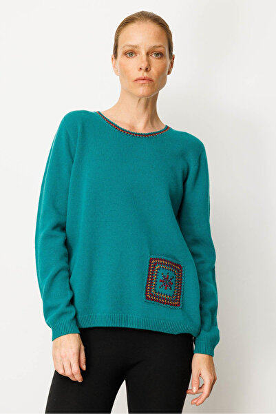 Desen Triko Women's Crew Neck Pocket and Collar Crocheted Wool Sweater 25201 Ad. Head