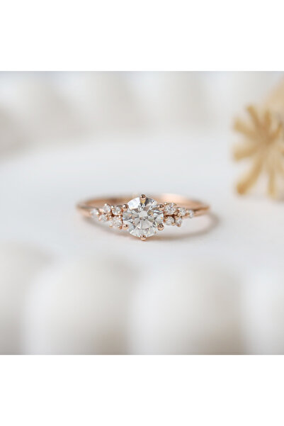 INZA mücevherat 0.80 CT GIA Sertifikalı Vintage Özel Tasarım Asimetri Pırlant...