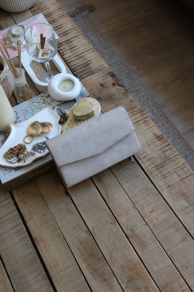 Moom Bag Women's Mink Suede Mini Box Shoulder Bag