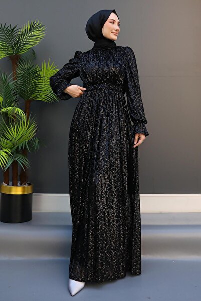 STYLE NİŞANTAŞI Βραδινό φόρεμα με παγιέτες και πεταλούδες