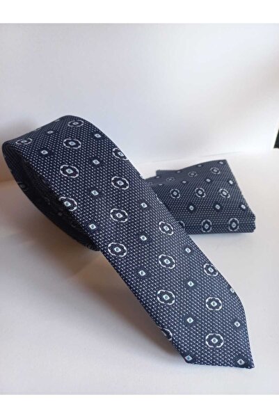 Kravatistan مجموعة مناديل رفيعة ذات نمط أزرق داكن