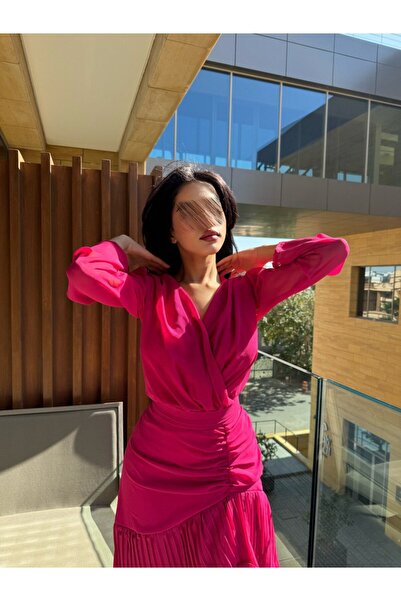 alweshah alahmar Georgette pleated sleeve dress