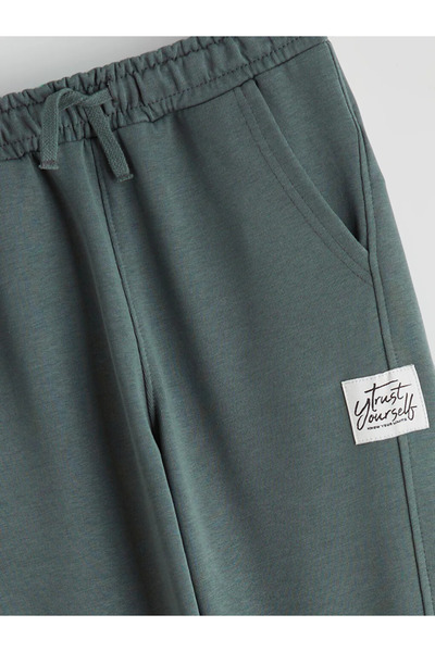 LC Waikiki Beli Lastikli Erkek Çocuk Jogger Eşofman Altı