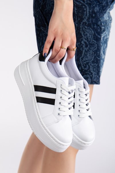 Erceka Women's Sports Shoes Sneaker Suitable for Daily Use White-Black-Red, Blue Lace-Up