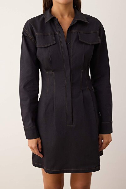 Trendyol Collection Sötétkék varrás részletezett rövid / mini szőtt ingruha TWOAW26EL00178