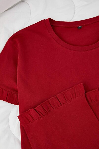 Trendyol Curve Bordó, legény nyakú, fodros részletekkel ellátott 3 részes pizsama szett TBBSS25AI00093