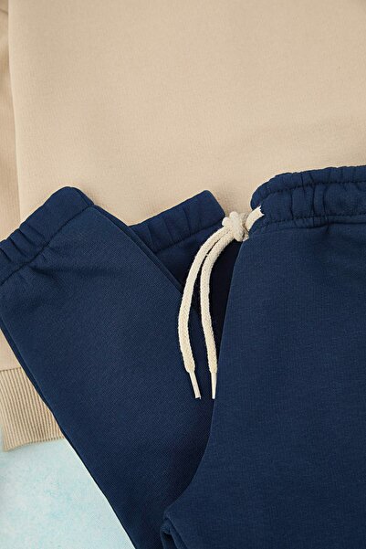 TRENDYOLKIDS Beige Back Printed Boys' Knitted Bottom - Top Set Tkdaw26Au00058