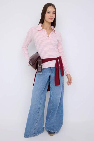 Trendyol Collection Ροζ εφαρμοστή/στενή μακρυμάνικη μπλούζα πόλο με μισό μέρος ζακάρ ελαστική πλεκτή μπλούζα TWOAW26BZ00114