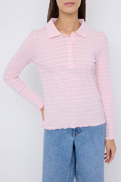 Trendyol Collection Ροζ εφαρμοστή/στενή μακρυμάνικη μπλούζα πόλο με μισό μέρος ζακάρ ελαστική πλεκτή μπλούζα TWOAW26BZ00114
