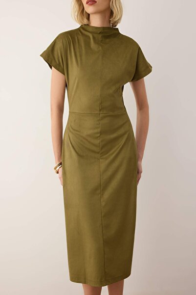 Trendyol Collection Khaki Plain Shirred Midi a Line/ Bell Cut Suede Knitted Dress Twoaw26El00297