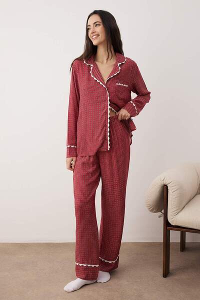 Trendyol Collection Burgundy Plaid / Check Shally Woven Pajama Set Thmaw26Pt00100