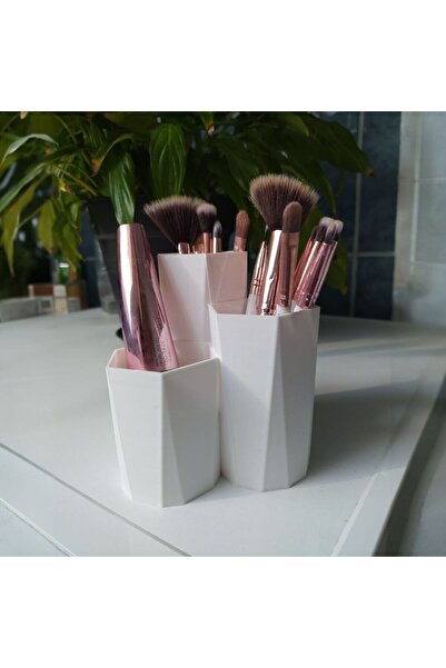 Handmade 3D Baskılı Makyaj Fırçası Organizeri – 3 Bölmeli Masaüstü Kozmetik T...