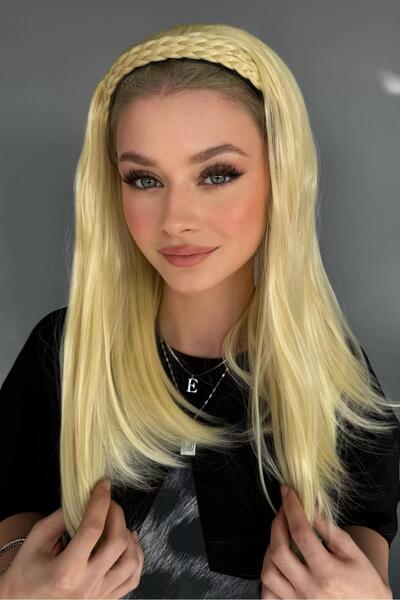 Zeysum Platin Sarı Peruk Örgülü Taçlı Peruk Modeli