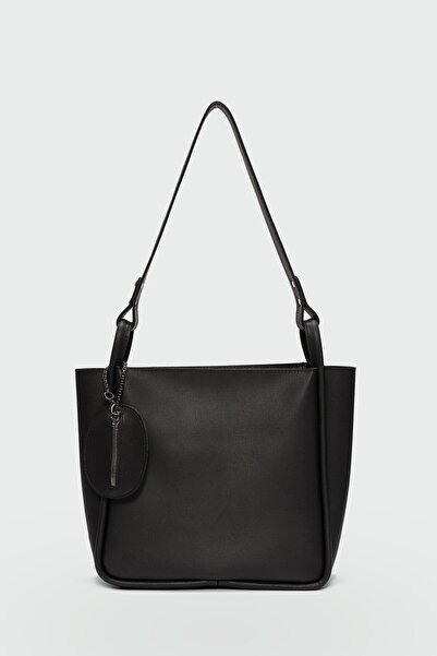 Shule Bags Chiara Charmlı Shoulder Bag Black