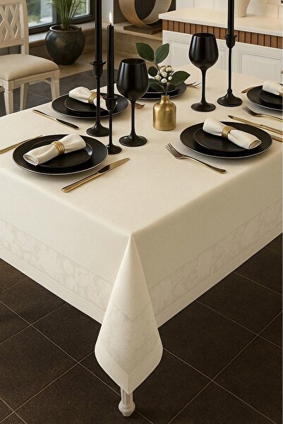 Hevia Home Dertsiz Leke Tutmaz Dantel Desenli Masa Örtüsü 160x220  Krem
