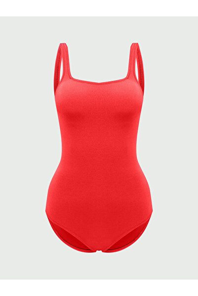 LC Waikiki ملابس سباحة نسائية من هيلفا للموسم الجديد مع بطانة قابلة للإزالة