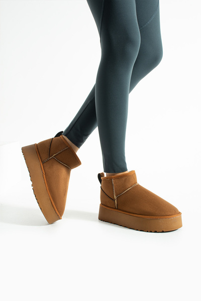 Moda Devrin Μπότες με χοντρή σόλα από μαλλί καστόρι με επένδυση από μαλλί