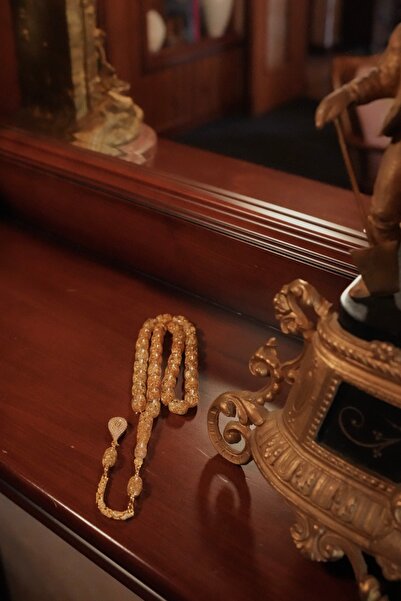 COLLECTION OF ROSARY ÇİFT SERTİFİKALI 24 AYAR ALTIN PARÇACIKLI ÖZEL TASARIM ÖZEL İŞÇİLİKLİ PÜSKÜLLÜ TESBİH