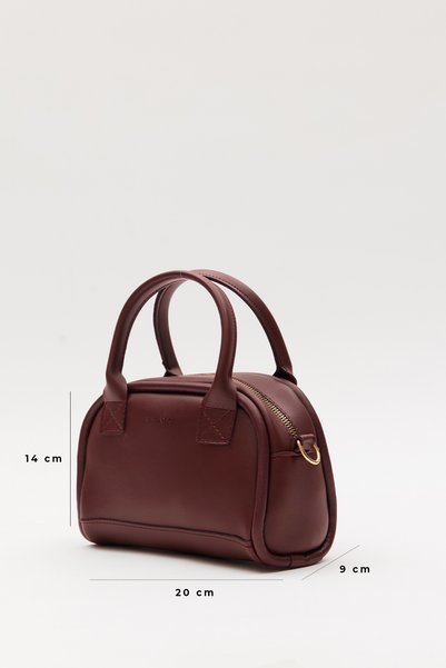 Shanta Claret Red D26 Daily Women's Hand and Shoulder Bag with Single Zipper Compartment and Adjustable Long Strap Detail